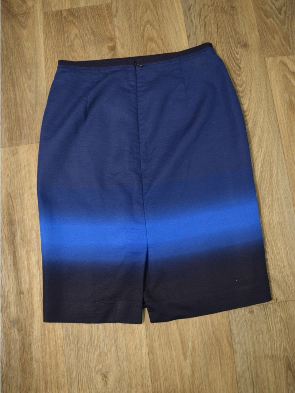 LOFT Navy Blue Pencil Skirt Knee Length Work Office Career Classic Size 2 - Picture 5 of 14